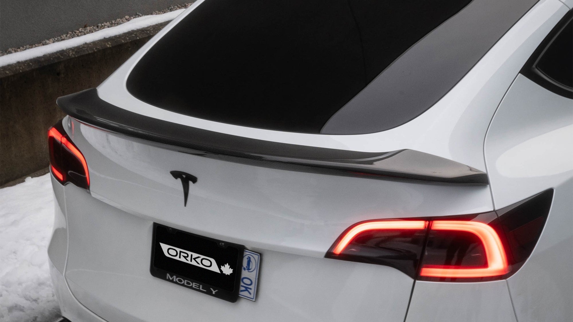 Tesla Model Y Carbon Fiber Exterior