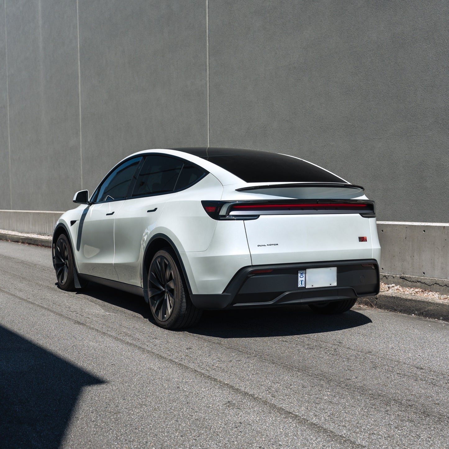 Model Y Juniper 2025+ Genuine Carbon Fiber Rear Trunk Performance Spoiler V2 (OEM Highland Style)