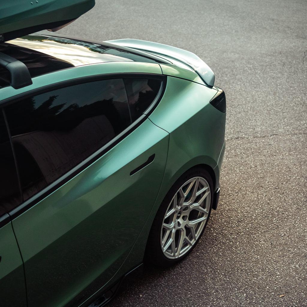 Model 3 Sport Side Skirt Extensions - Gloss/Matte Black