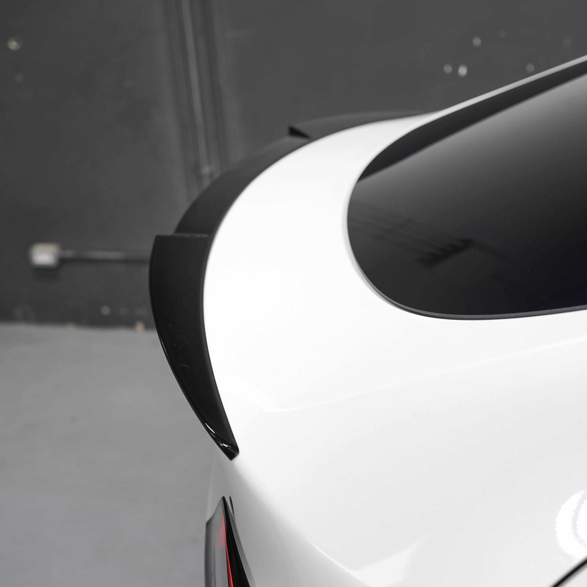 Model Y Gloss Black V-Type ABS Performance Spoiler