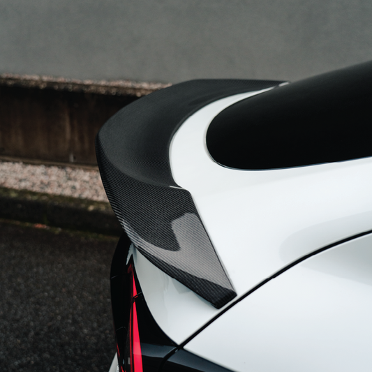 Model Y Duck Tail Style Spoiler - Gloss Carbon Fiber