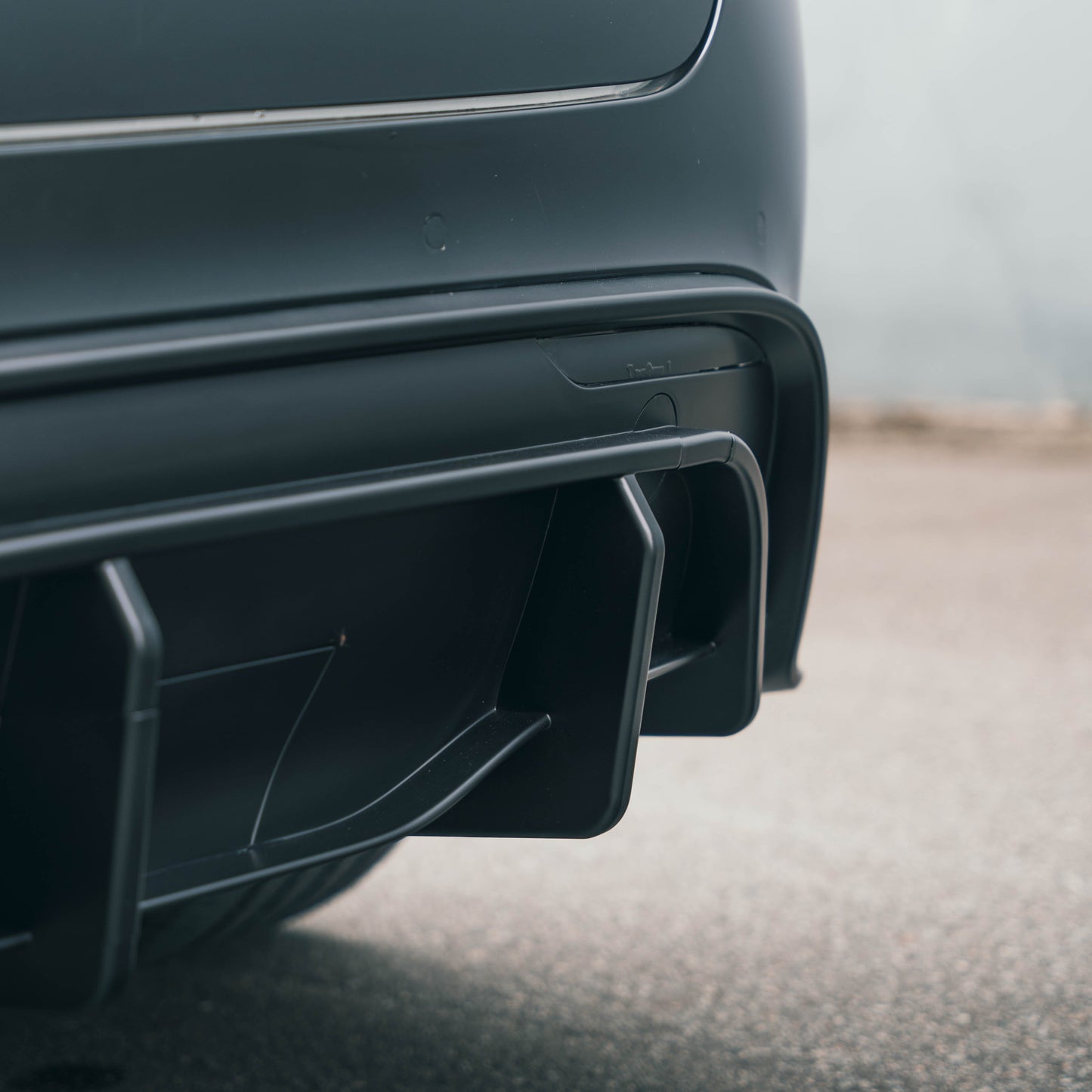 Model Y ABS Rear Bumper Diffuser - Gloss/Matte Black