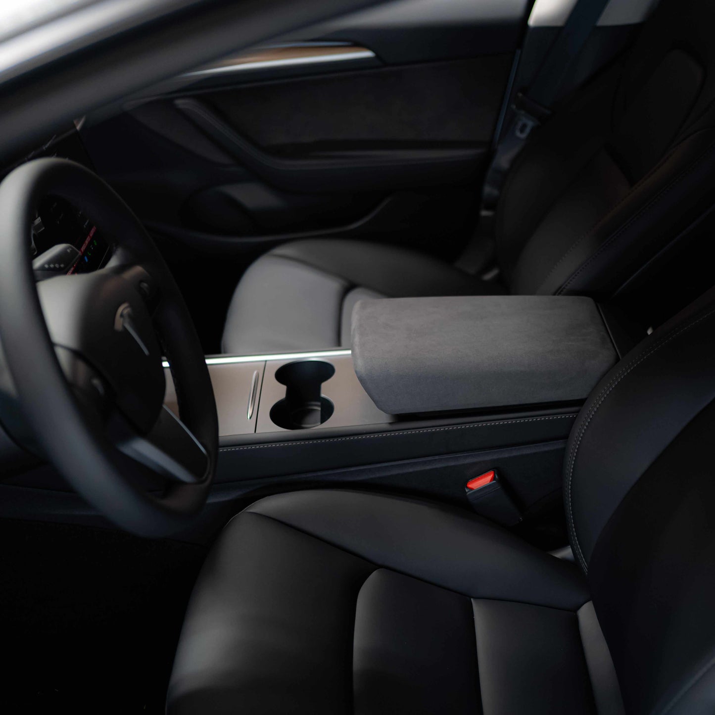 Model 3/Y Armrest Cover Alcantara