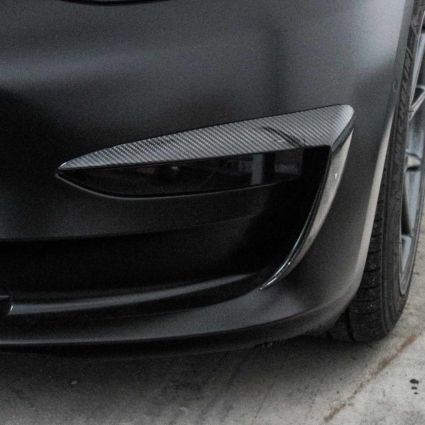Model 3 Genuine Carbon Fiber Fog Light Accents/Eyebrow (Pair)